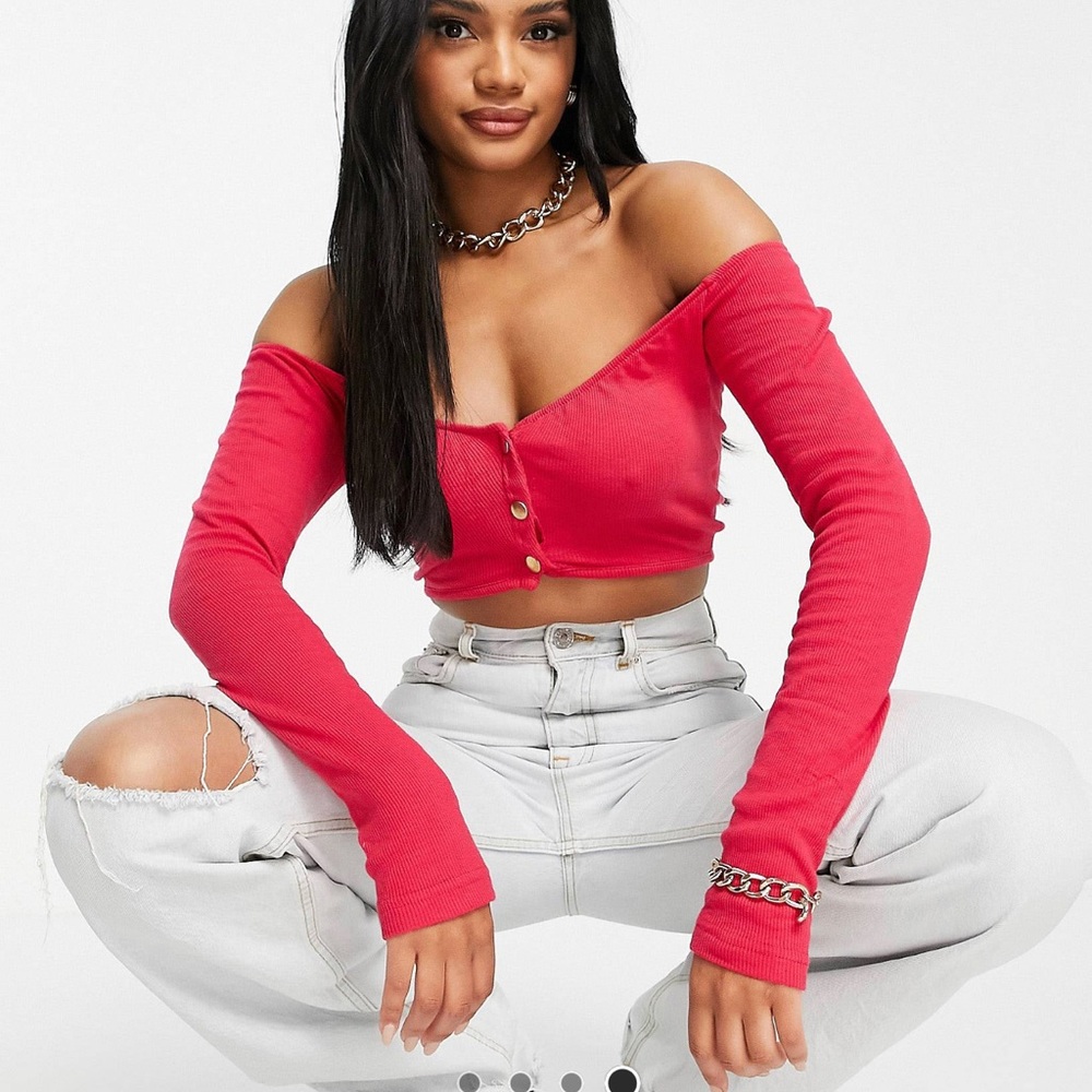 of shoulder crop top in fuschia - worn once - size 4